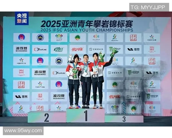 成都攀岩队在全国攀岩团队协作排行榜中荣获第七名的佳绩